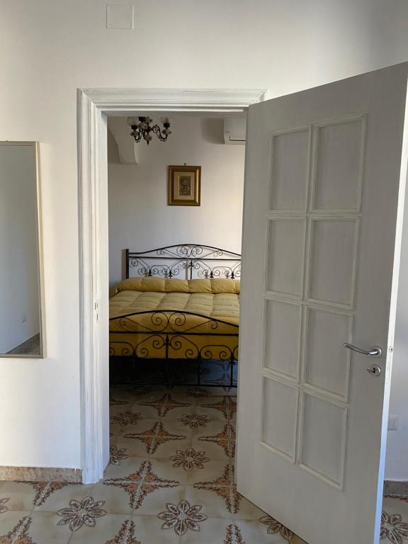 Łóżko lub łóżka w pokoju w obiekcie Gabriele-Apartment