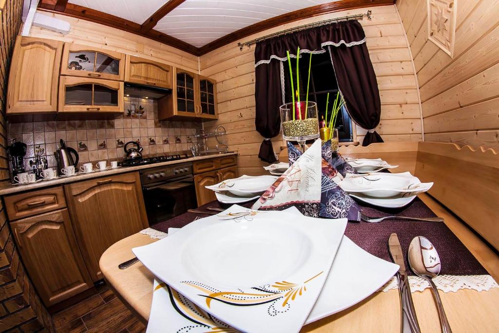 Chatka Pod Laskiem - Domki w górach - Two-Bedroom House