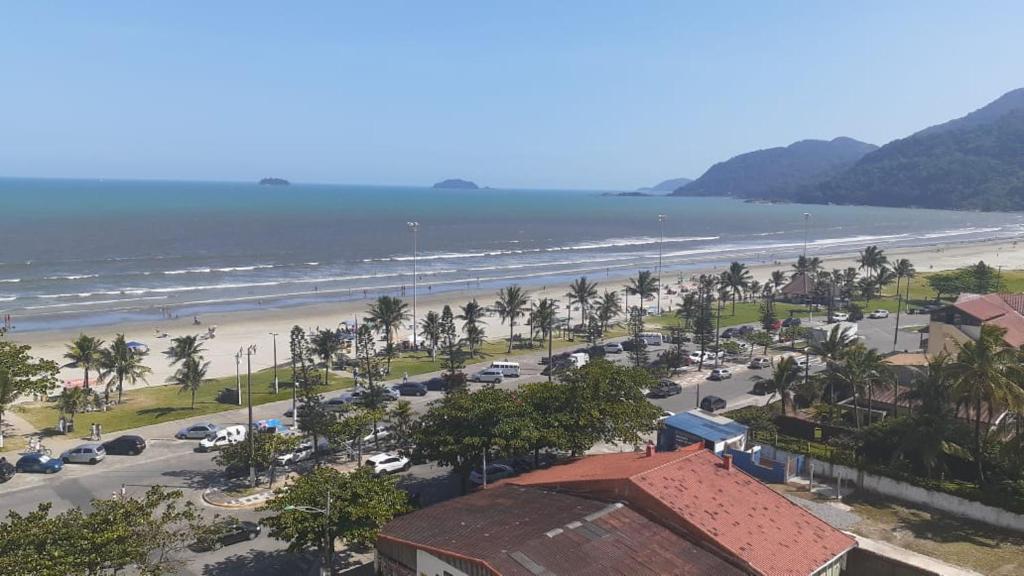  Apartamento frente a praia
