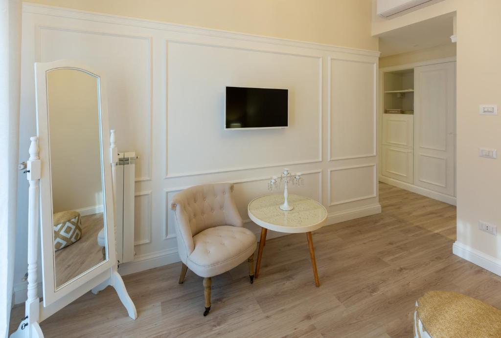 Twins House Sorrento - 8