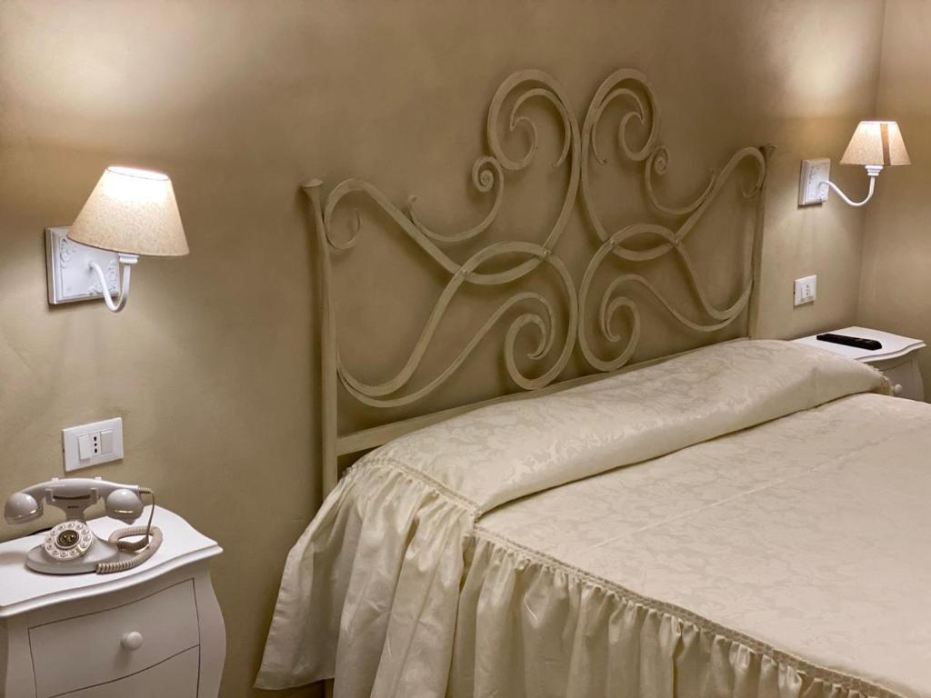 Boutique Hotel Calais Milano - Resim 41