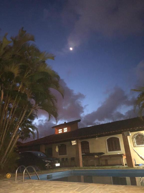  Casa na Praia c/Piscina e Churrasqueira