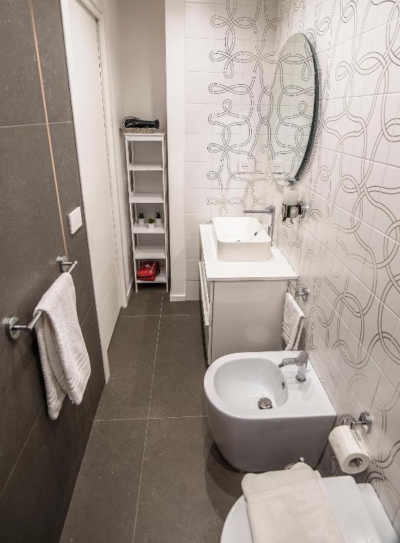 Three Houses Toledo - 12