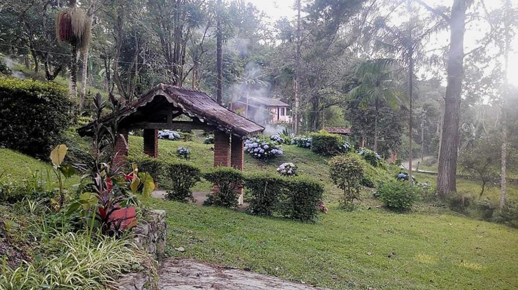  Sîtio Paraiso Juquitiba