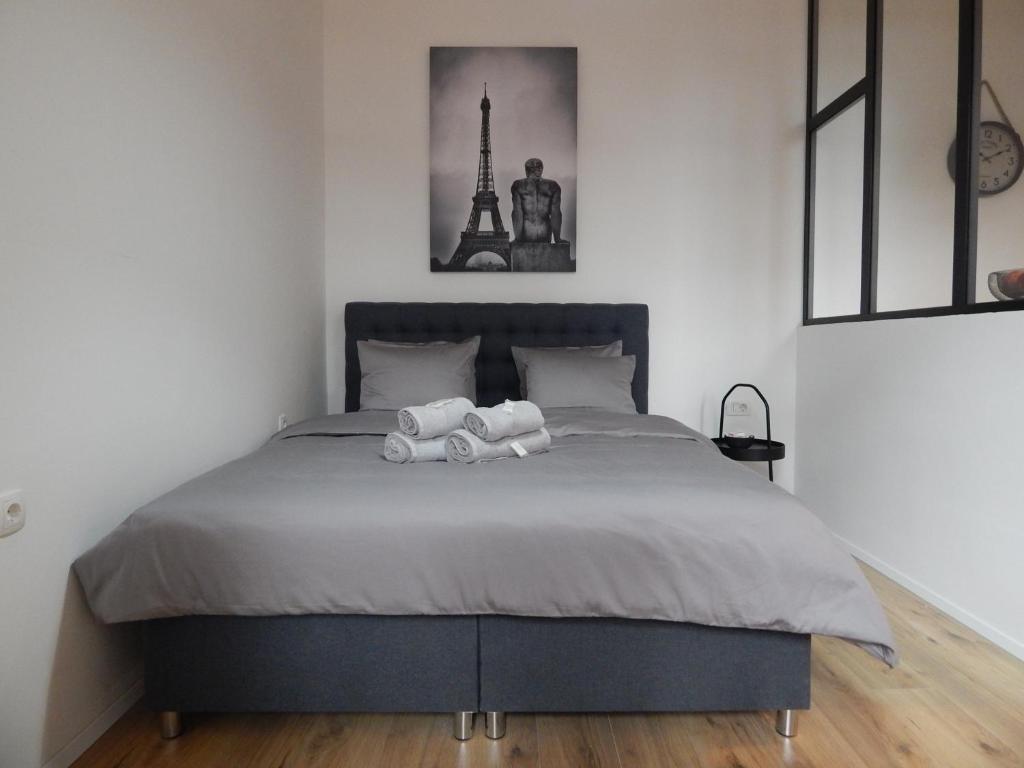 Posteľ alebo postele v izbe v ubytovaní Gold Rooms and Suite