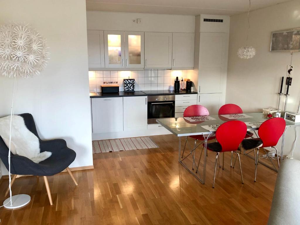 Apartment near the sea in Larvik - Housity
