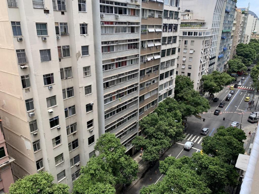  CaviRio - BR1033 Modern flat in Copacabana