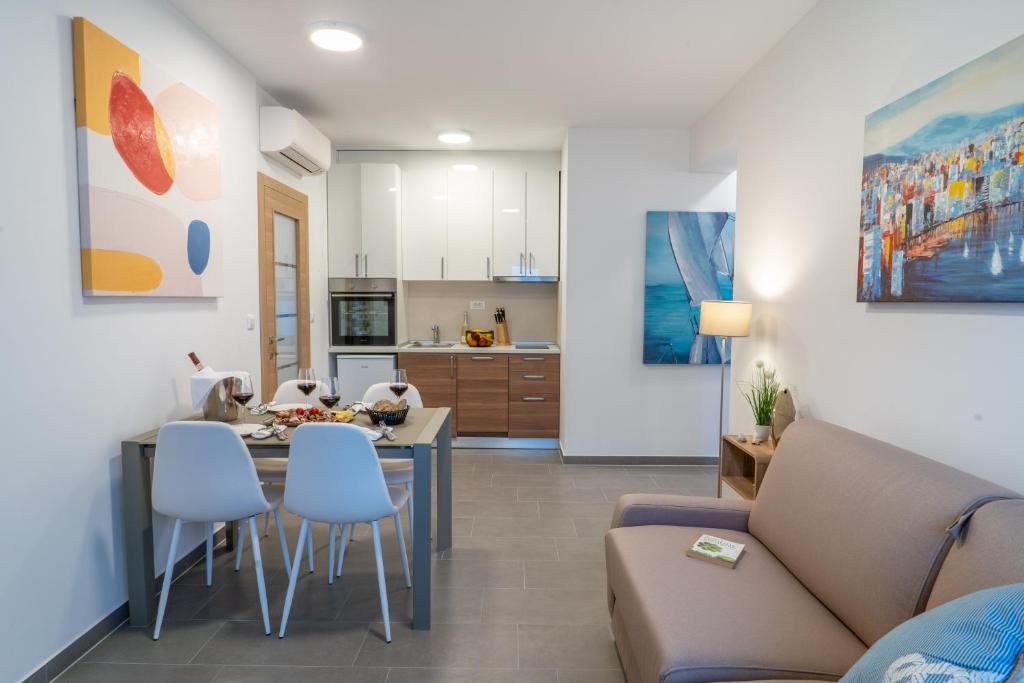 VIPo Prestige Apartments - One-Bedroom Apartment