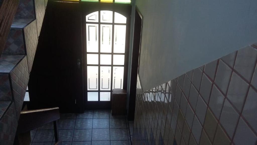  Aluga-se Apartamento na Praia da Barra da Lagoa - Florianópolis