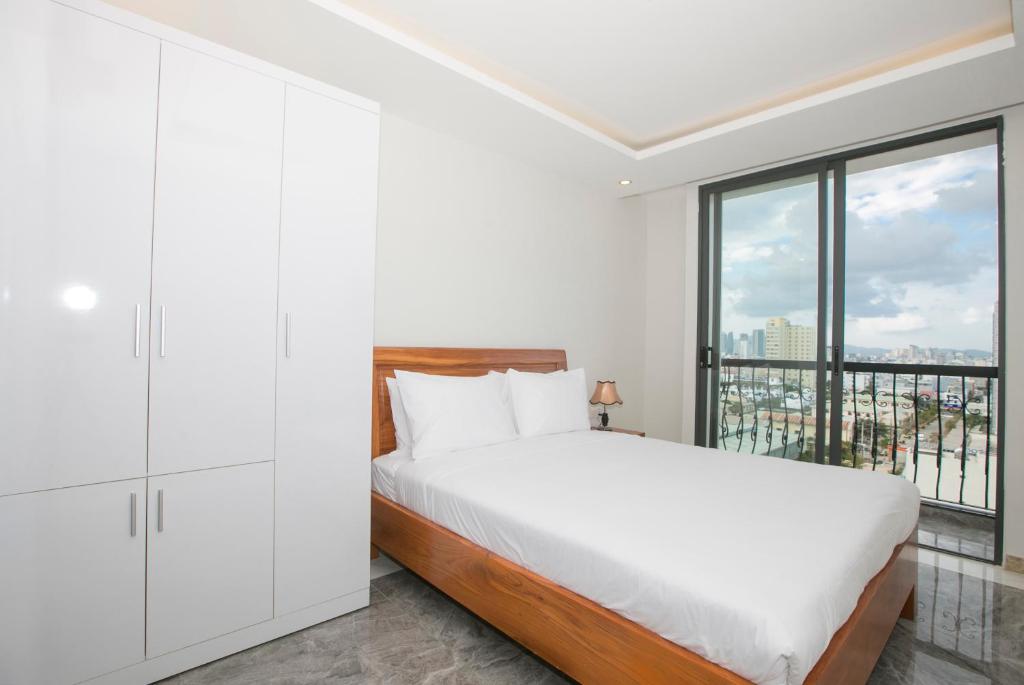 Misa Hotel & Apartment - Appartamento Deluxe Con Vista Città E Balcone