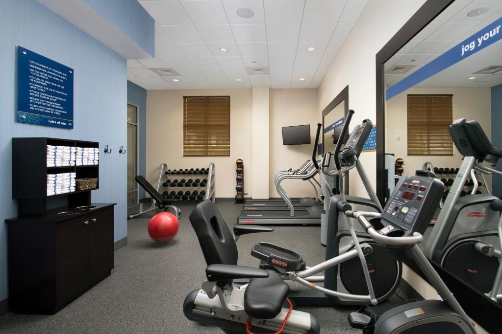 Fitness centrum a/nebo fitness zařízení v ubytování Red Lion Hotel Kennewick Columbia Center