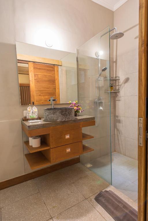 Koupelna v ubytování Pangkung Sari Bed and Breakfast