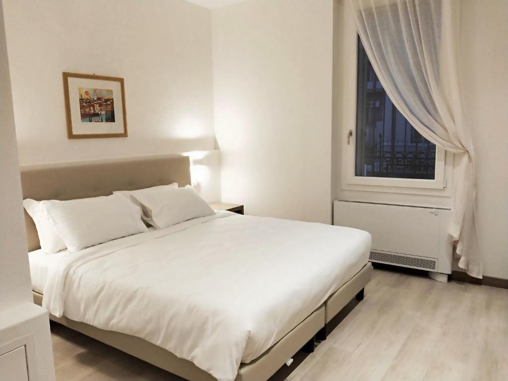 Via Poma Apartments&Rooms - Appartement Met één Slaapkamer Met Keuken