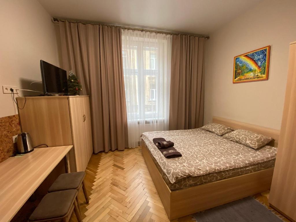 The Heart of Lviv Apartments - Lviv - Apartment At Petra Doroshenka Street 19/3