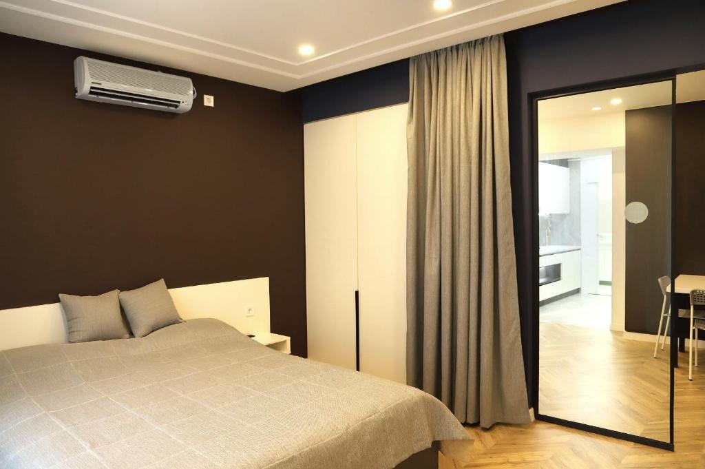 Historical Centre Apartments - Two-Bedroom Apartment -Staroevreiskaya Street, 16