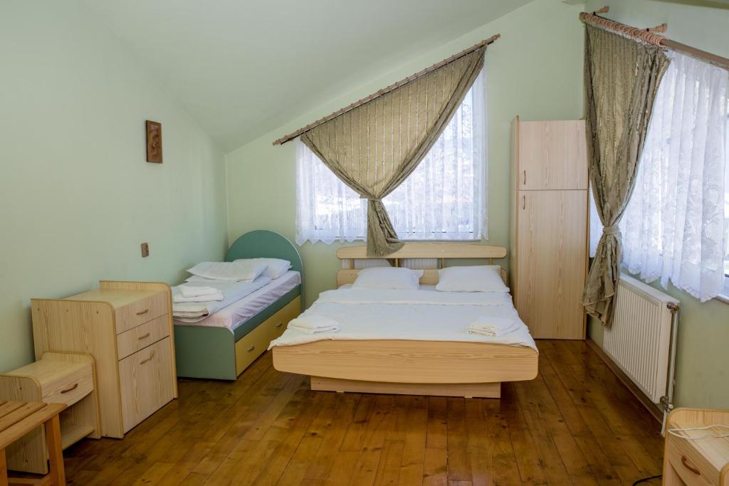 Pensiunea In deal La Lupi