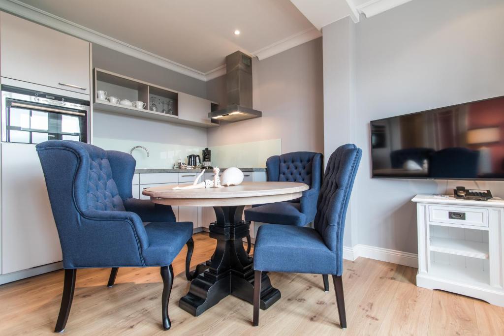 Kuchyň nebo kuchyňský kout v ubytování Hotel Norderriff
