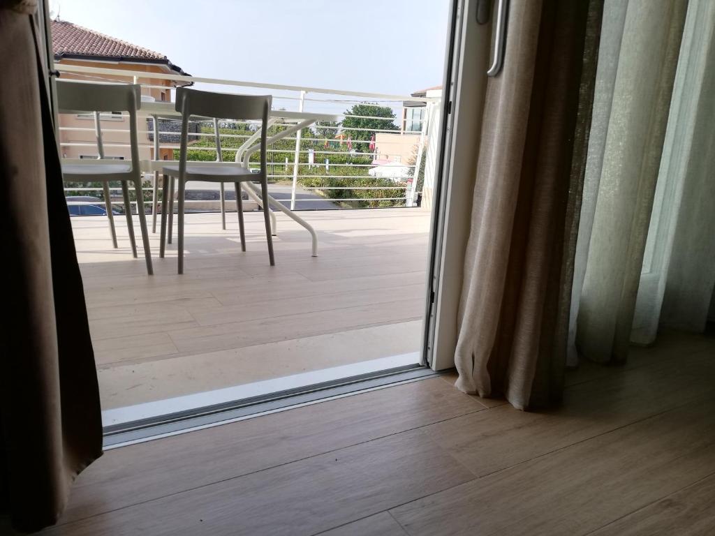 A balcony or terrace at COSTA DEL GARDA - Lazise