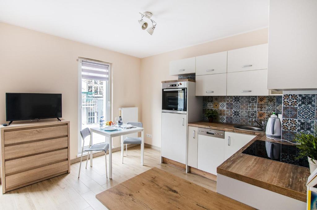 Smart Rental Management Apartments - Apartment With Terrace