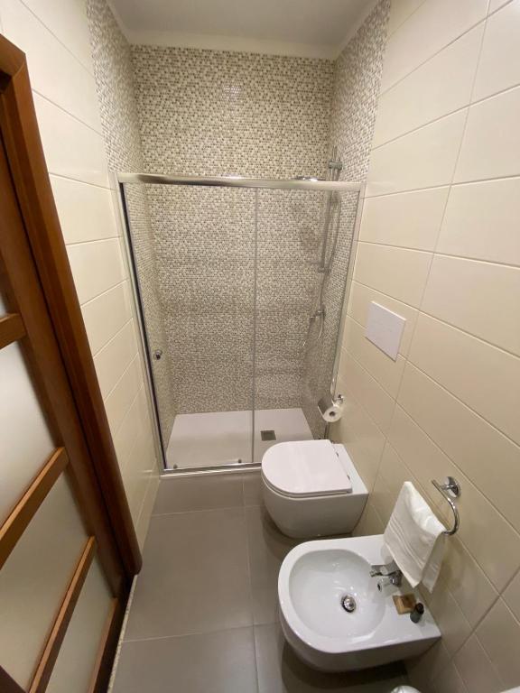 A bathroom at B&B San Michele Foggia