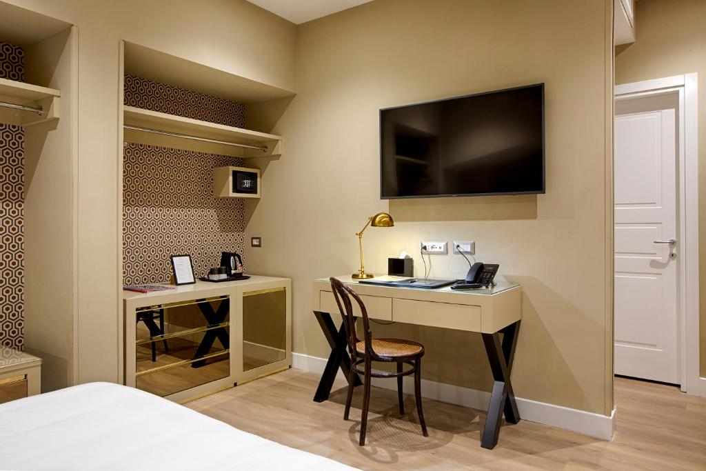 Caruso Place Luxury Rooms & Suites - Resim 28
