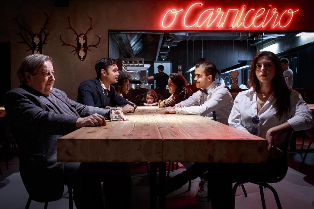 Zero Box Lodge Porto - Resim 32