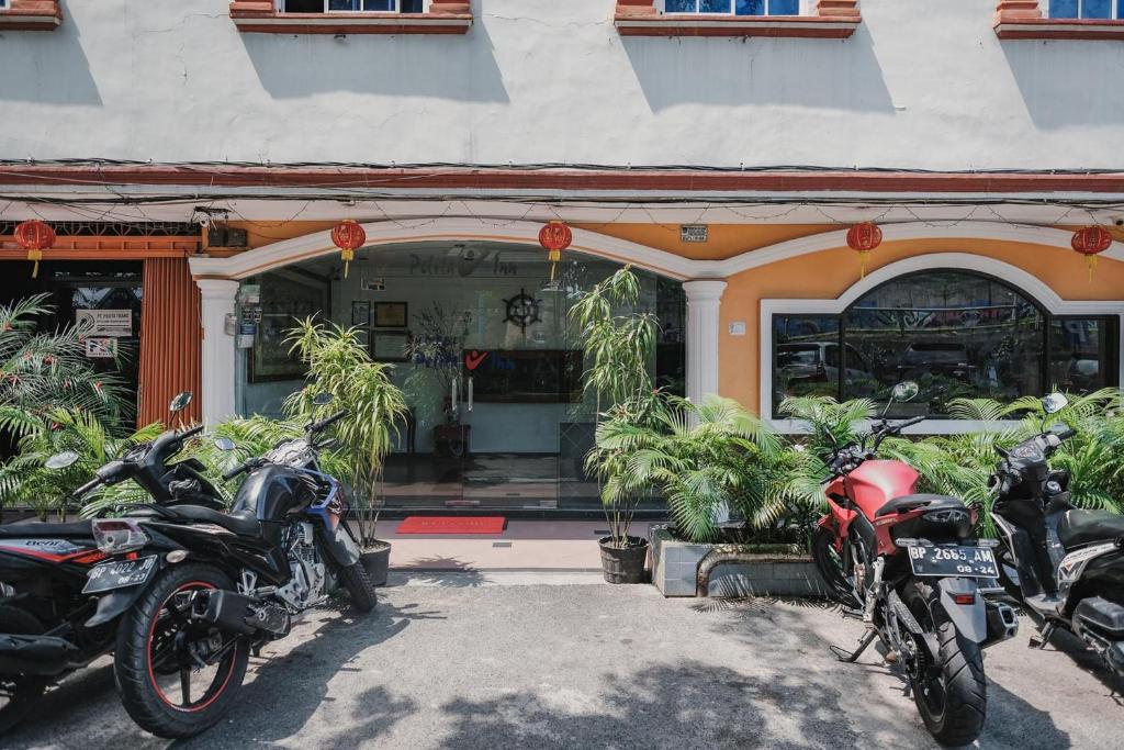 Reddoorz near Nagoya Hill Mall Batam 5