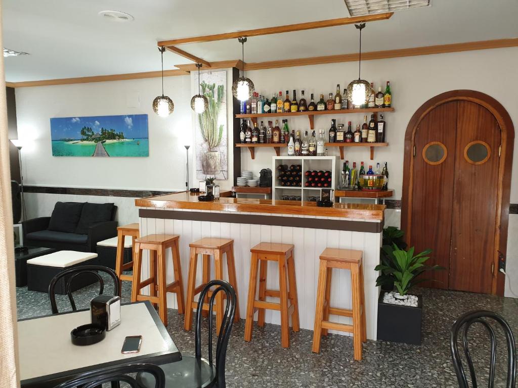 Lounge alebo bar v ubytovaní Pension los Verdiales