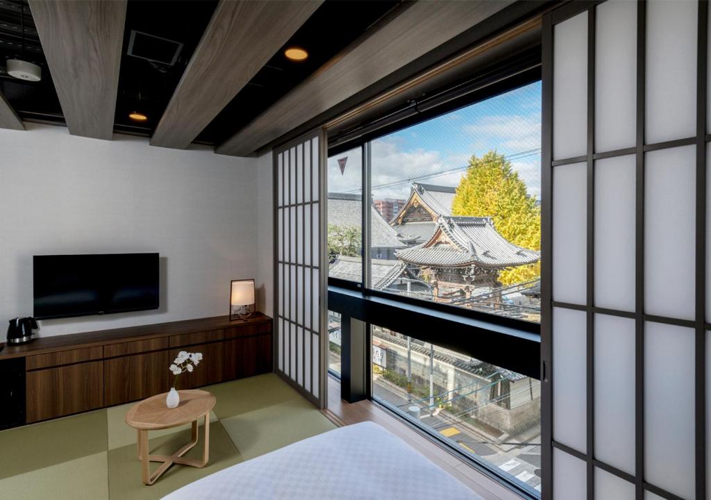 TV a/nebo společenská místnost v ubytování 谷町君Hotel Crush On 京都四条烏丸