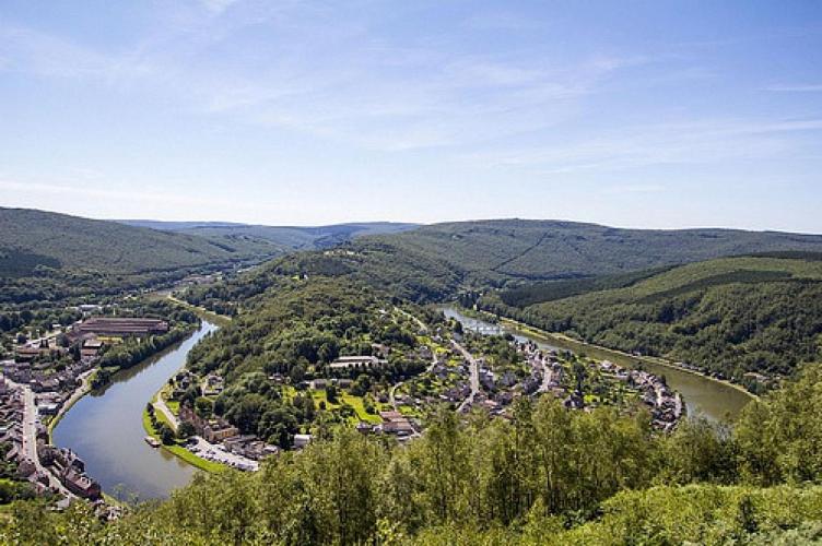 an aerial view of a town and a river at Gîte de vac’s et d’affaires à Monthermé in Monthermé