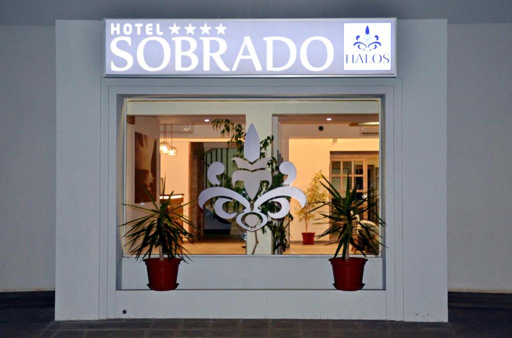 Certifikát, hodnocení, plakát nebo jiný dokument vystavený v ubytování Sobrado Boutique Hotel