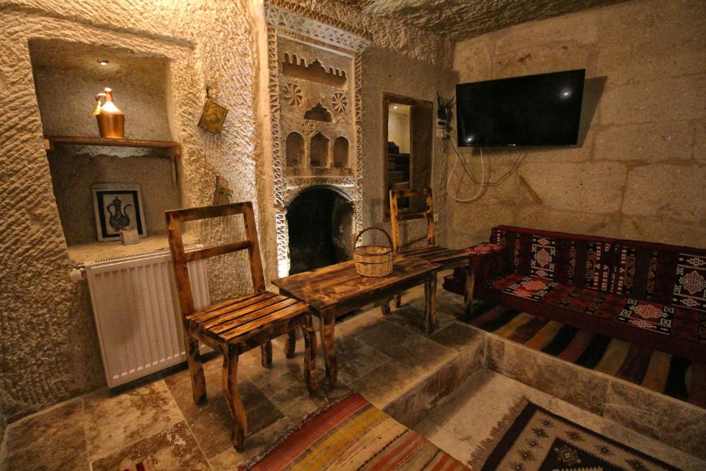 Cappadocia Ennar Cave Swimming Pool Hot & SPA - 17