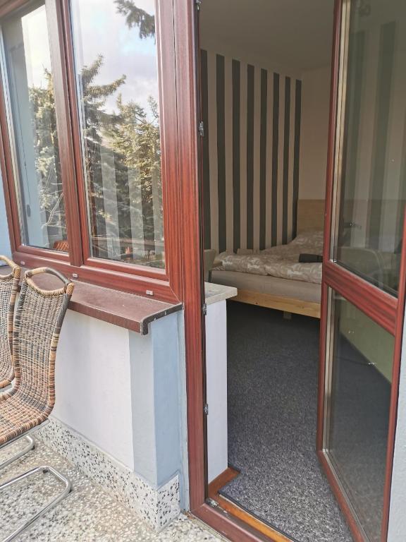 Balkón alebo terasa v ubytovaní For rest Hostel