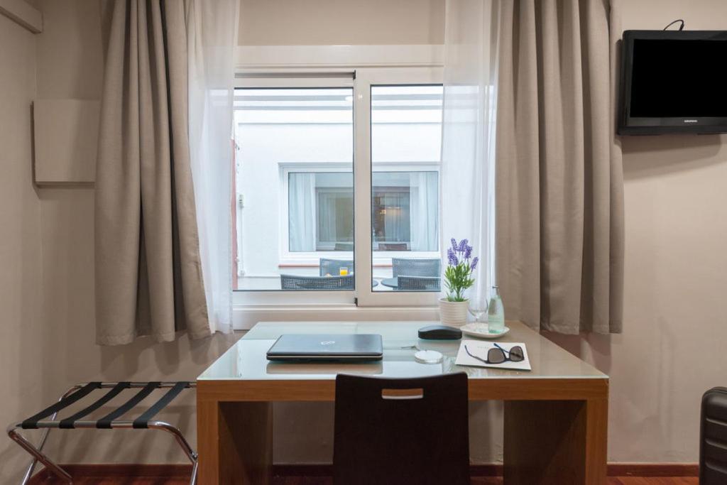 Senator Barcelona Apartments - Resim 19