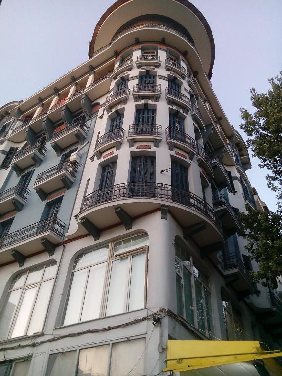 Budova, v ktorej sa apartmán nachádza