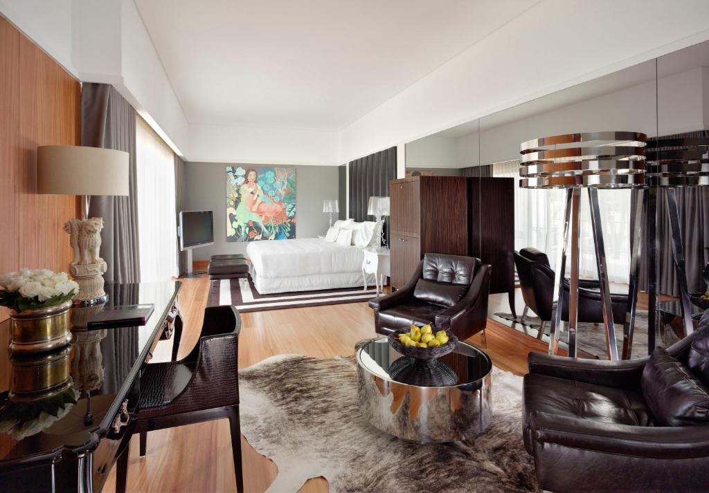 
Grand Deluxe Design Double Room
