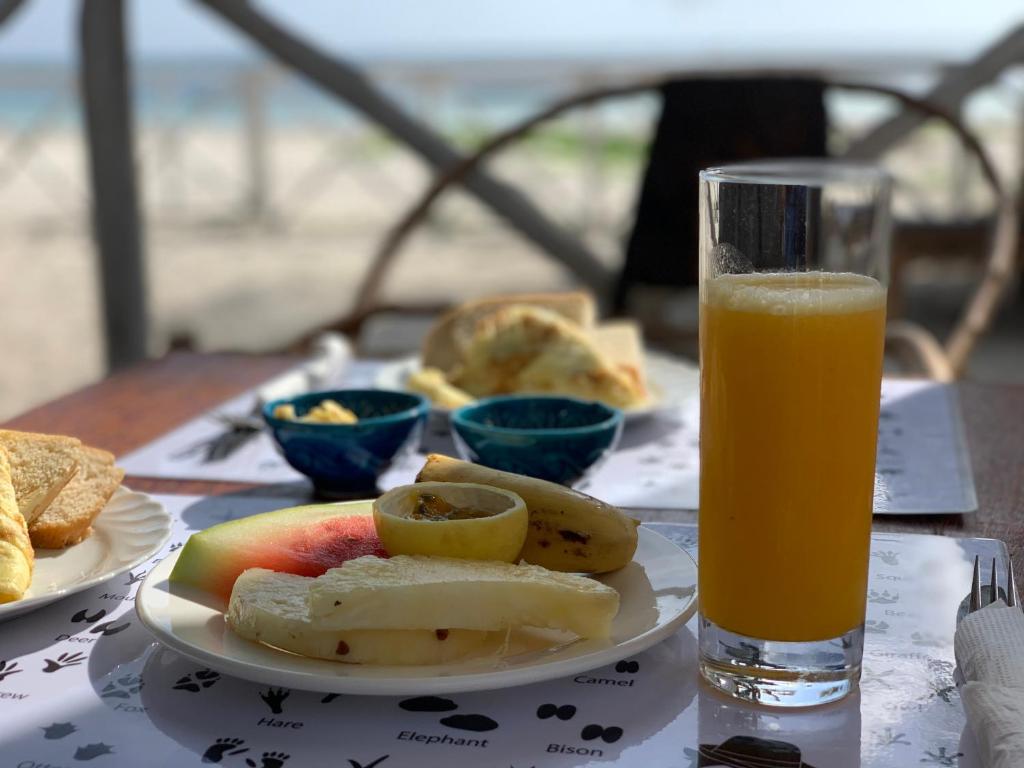 Makanan di atau di tempat lain dekat hotel