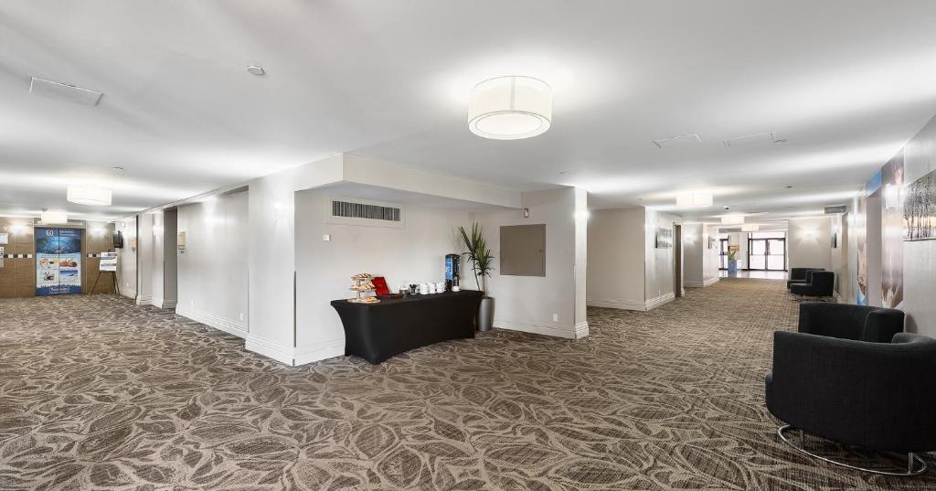 Travelodge by Wyndham Quebec City Hotel & Convention Centre - Resim 39