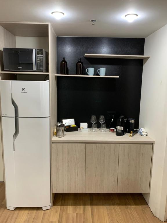  Flat em frente ao Shopping Vila Olímpia