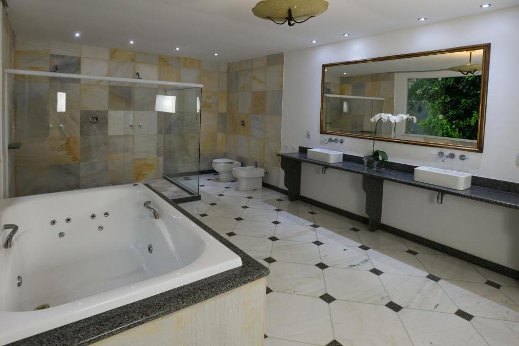  Rio Boutique Suites
