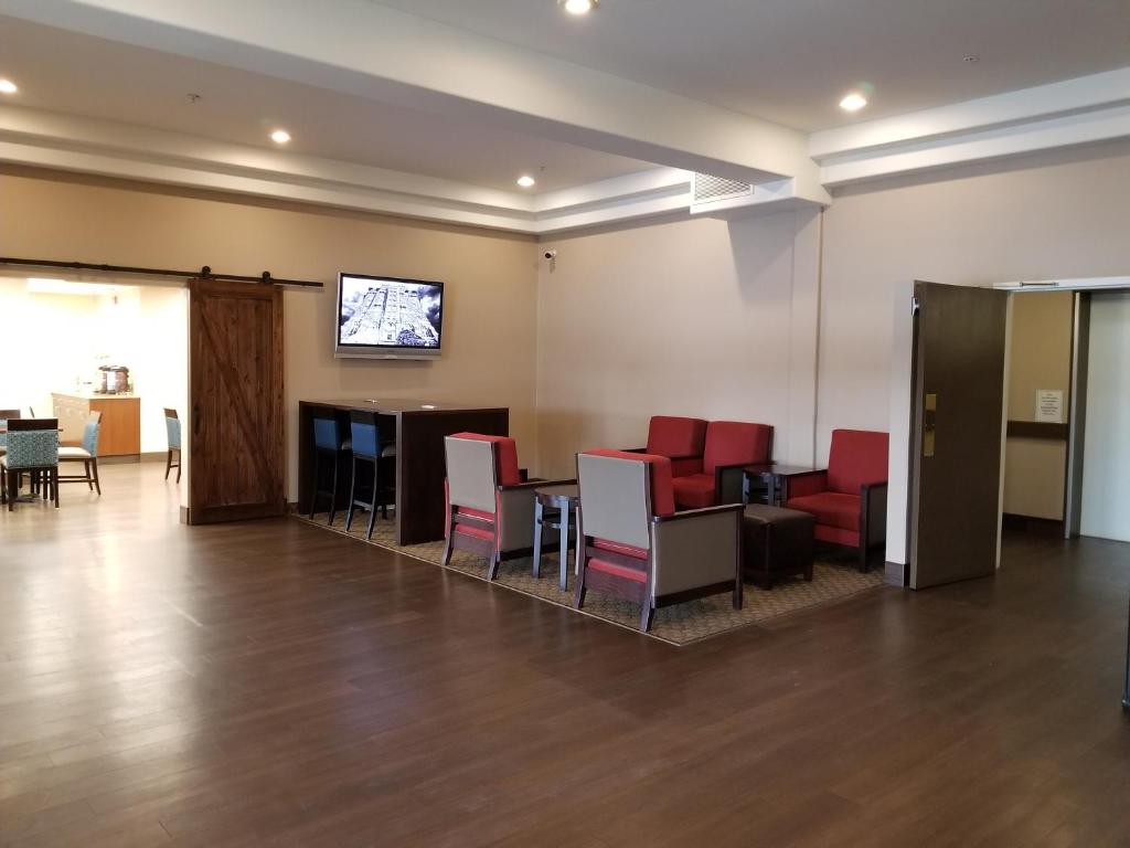 Een TV en/of entertainmentcenter bij Comfort Inn
