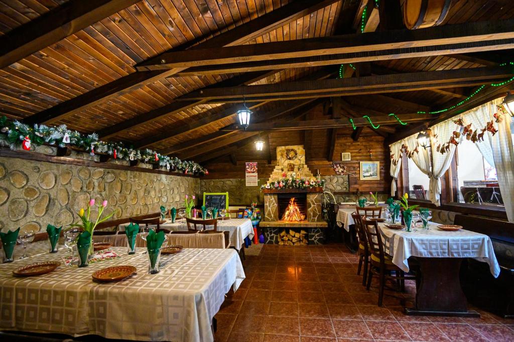 Restaurace v ubytování Family Hotel Chichin