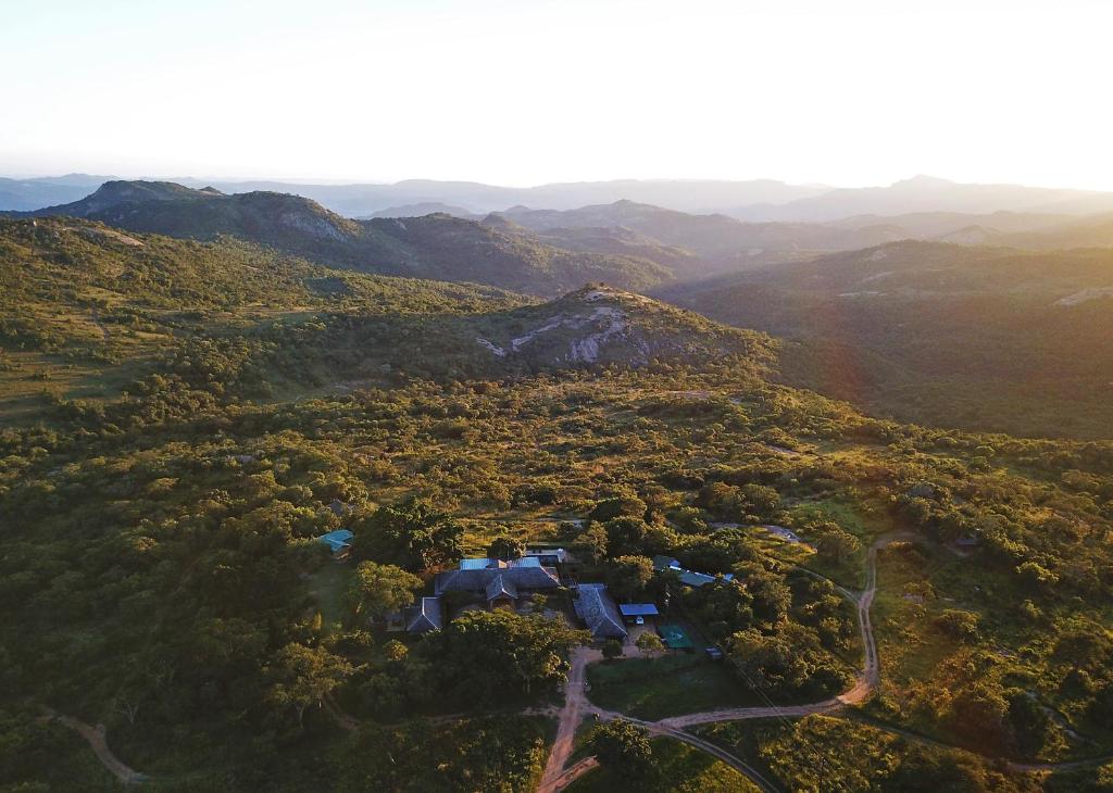 an aerial view of a house in the mountains at Tomjachu Bush Retreat in Nelspruit