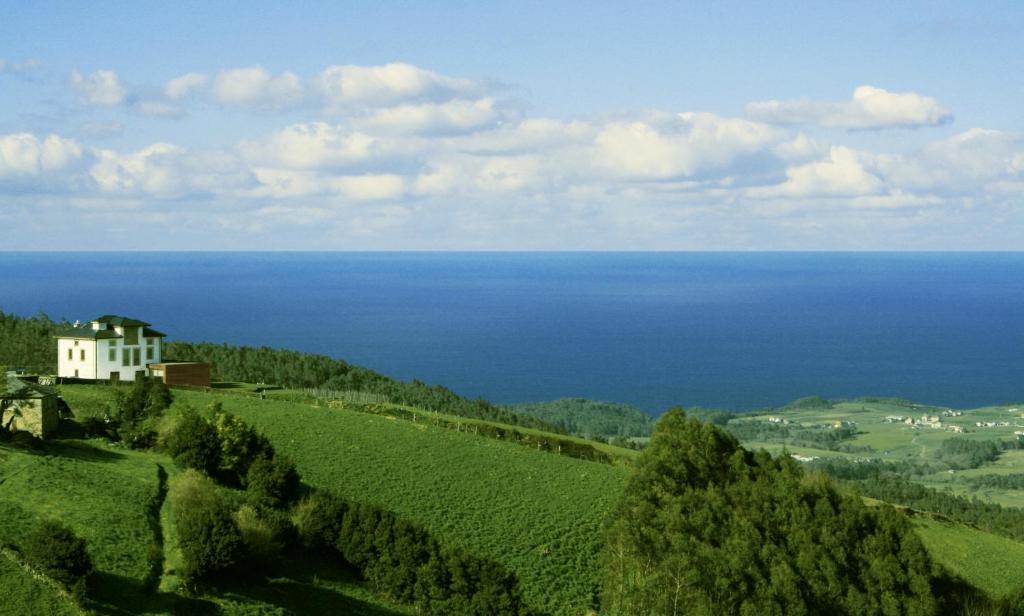 Pemandangan dari udara bagi Hotel Rural 3 Cabos