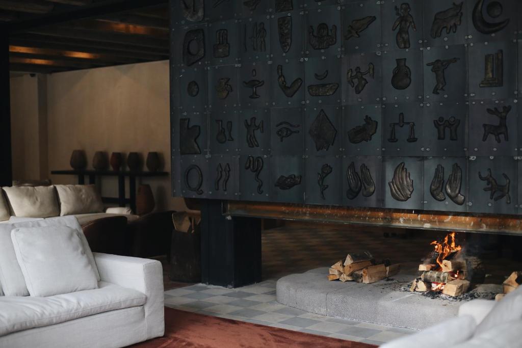 Гостиная зона в Rooms Hotel Kokhta