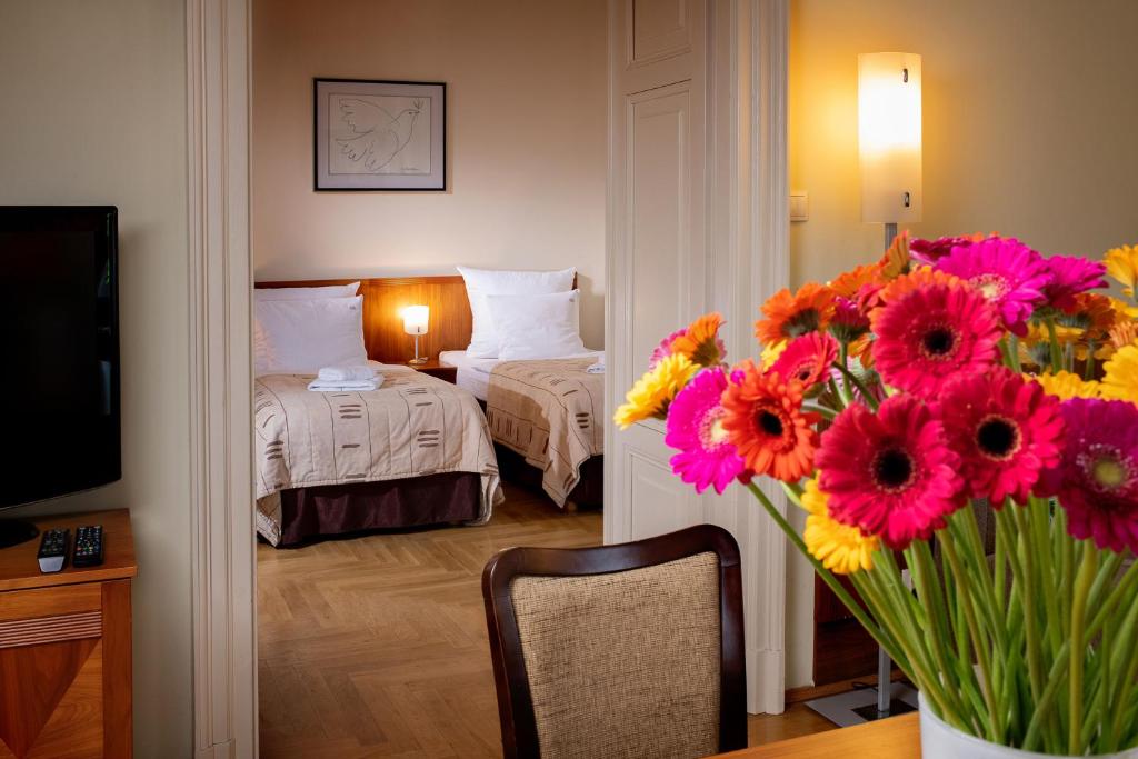 Red Brick Apartments - Resim 18