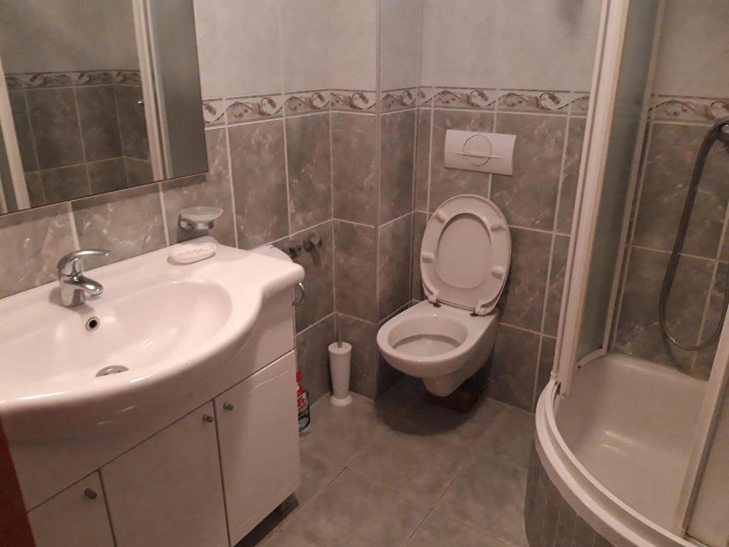 Kúpeľňa v ubytovaní Apartments Ivana Diklo