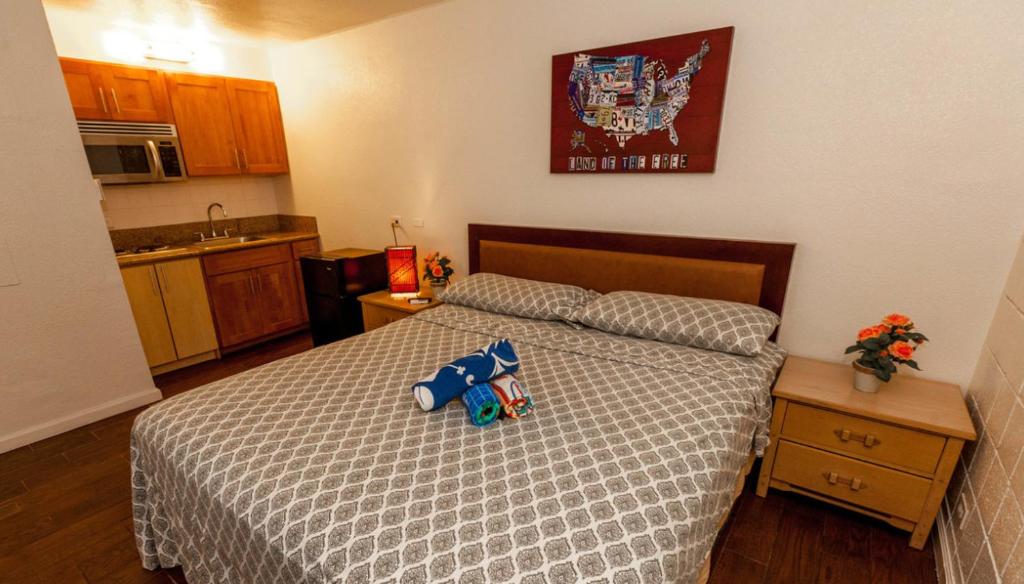 The Beach Waikiki Boutique Hostel photo
