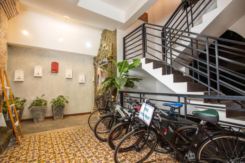 Jízda na kole v ubytování Cambana Residence nebo okolí