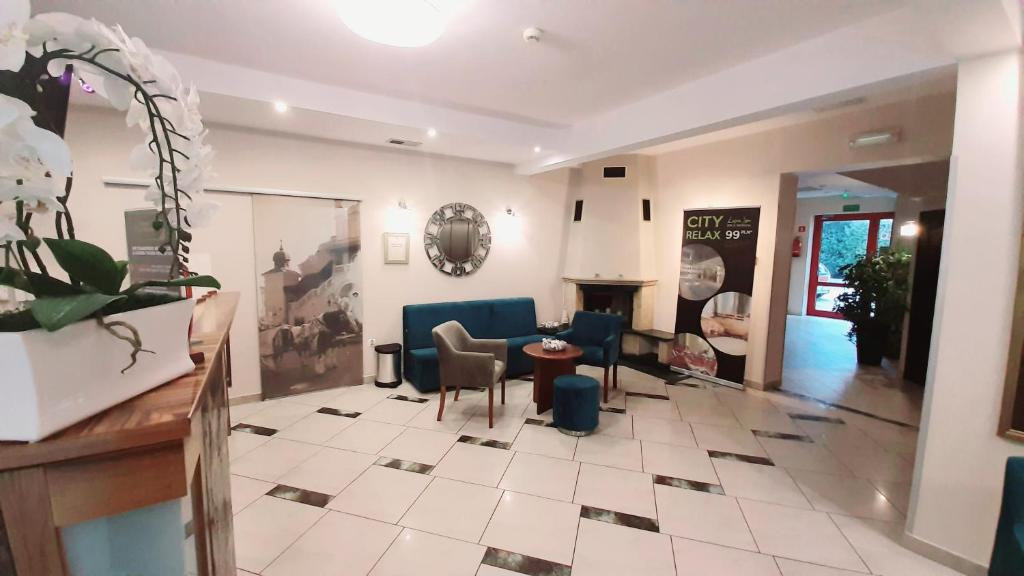 Posedenie v ubytovaní Hotel City SM Business & Spa